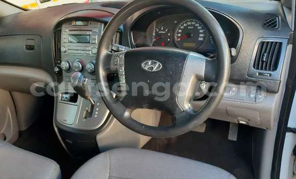 Buy Used Hyundai H1 White Car in Mbabane in Manzini Buy Used Hyundai H1 White Car in Mbabane in Manzini