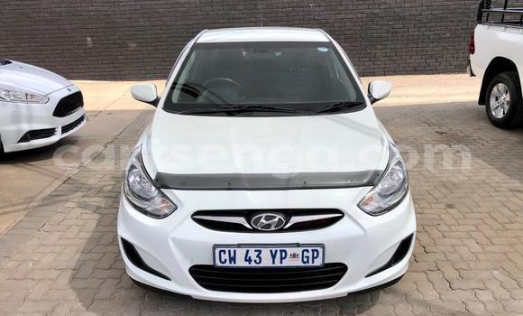 Acheter Occasion Voiture Hyundai Accent Blanc à Ezulwini, Hhohho Acheter Occasion Voiture Hyundai Accent Blanc à Ezulwini, Hhohho