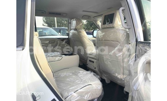 Nunua Imported Infiniti Q White Gari ndani ya Import - Dubai nchini Hhohho Nunua Imported Infiniti Q White Gari ndani ya Import - Dubai nchini Hhohho