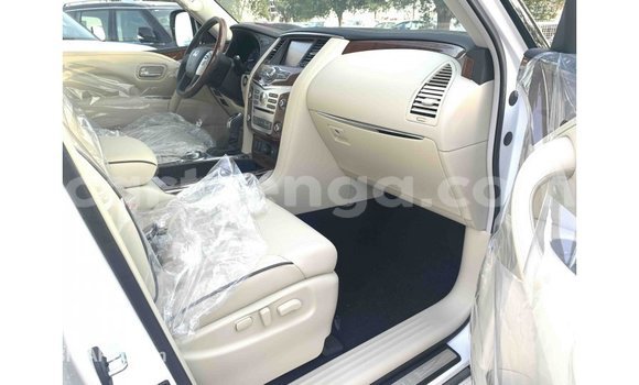 Nunua Imported Infiniti Q White Gari ndani ya Import - Dubai nchini Hhohho Nunua Imported Infiniti Q White Gari ndani ya Import - Dubai nchini Hhohho
