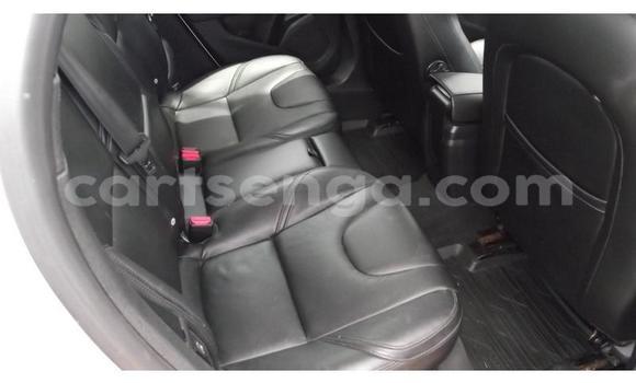 Acheter Occasion Voiture Volvo V40 Gris à Ezulwini, Hhohho Acheter Occasion Voiture Volvo V40 Gris à Ezulwini, Hhohho