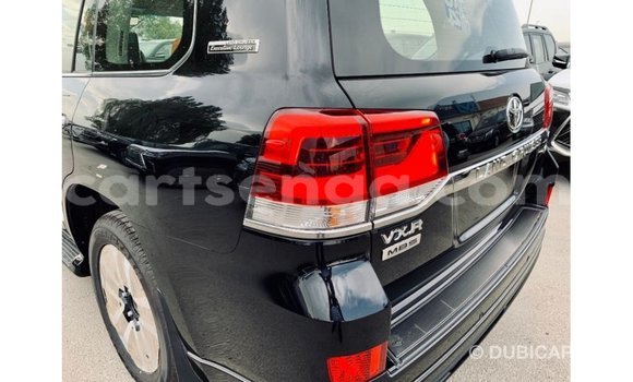 Nunua Imported Toyota Land Cruiser Black Gari ndani ya Import - Dubai nchini Hhohho Nunua Imported Toyota Land Cruiser Black Gari ndani ya Import - Dubai nchini Hhohho