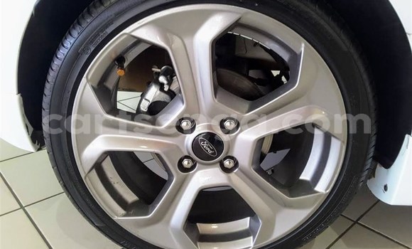 Acheter Occasion Voiture Ford Fiesta ST Blanc à Malkerns, Manzini Acheter Occasion Voiture Ford Fiesta ST Blanc à Malkerns, Manzini