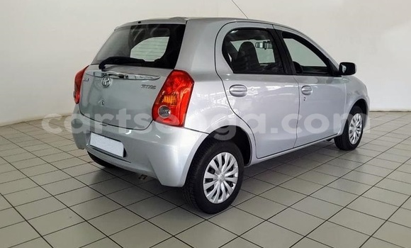 Acheter Occasion Voiture Toyota Etios Gris à Ezulwini, Hhohho Acheter Occasion Voiture Toyota Etios Gris à Ezulwini, Hhohho