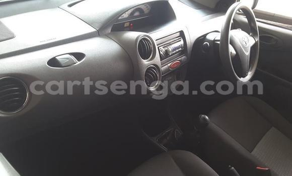Acheter Occasion Voiture Toyota Etios Gris à Ezulwini, Hhohho Acheter Occasion Voiture Toyota Etios Gris à Ezulwini, Hhohho