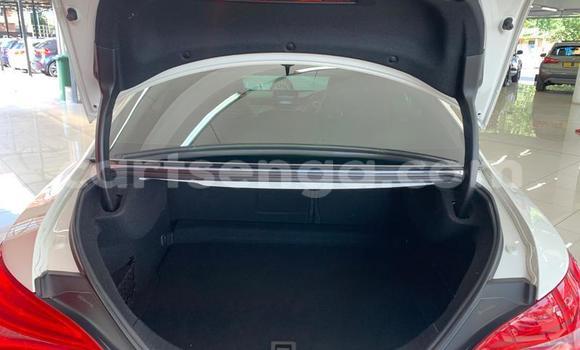 Nunua Ilio tumika Mercedes‒Benz C-klasse AMG White Gari ndani ya Ezulwini nchini Hhohho Nunua Ilio tumika Mercedes‒Benz C-klasse AMG White Gari ndani ya Ezulwini nchini Hhohho