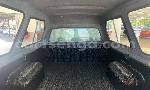 Acheter Occasion Voiture Nissan NP 300 Blanc à Ezulwini, Hhohho Acheter Occasion Voiture Nissan NP 300 Blanc à Ezulwini, Hhohho