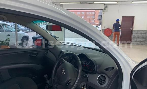 Acheter Occasion Voiture Hyundai i10 Blanc à Ezulwini, Hhohho Acheter Occasion Voiture Hyundai i10 Blanc à Ezulwini, Hhohho