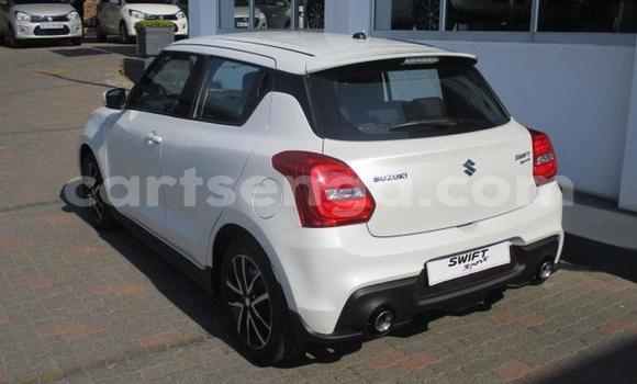 Acheter Occasion Voiture Suzuki Swift Blanc à Manzini, Manzini Acheter Occasion Voiture Suzuki Swift Blanc à Manzini, Manzini