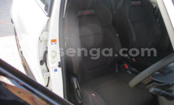 Acheter Occasion Voiture Suzuki Swift Blanc à Manzini, Manzini Acheter Occasion Voiture Suzuki Swift Blanc à Manzini, Manzini