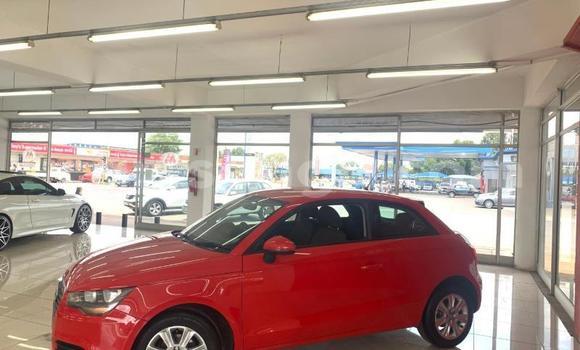 Nunua Ilio tumika Audi A3 Red Gari ndani ya Ezulwini nchini Hhohho Nunua Ilio tumika Audi A3 Red Gari ndani ya Ezulwini nchini Hhohho