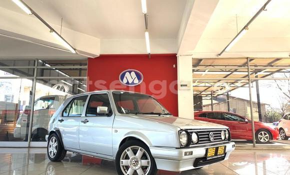 Buy Used Volkswagen Golf Silver Car in Ezulwini in Hhohho Buy Used Volkswagen Golf Silver Car in Ezulwini in Hhohho