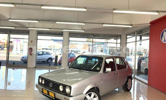 Buy Used Volkswagen Golf Silver Car in Ezulwini in Hhohho Buy Used Volkswagen Golf Silver Car in Ezulwini in Hhohho