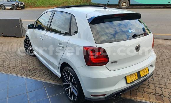 Nunua Ilio tumika Volkswagen Polo GTI White Gari ndani ya Manzini nchini Manzini Nunua Ilio tumika Volkswagen Polo GTI White Gari ndani ya Manzini nchini Manzini