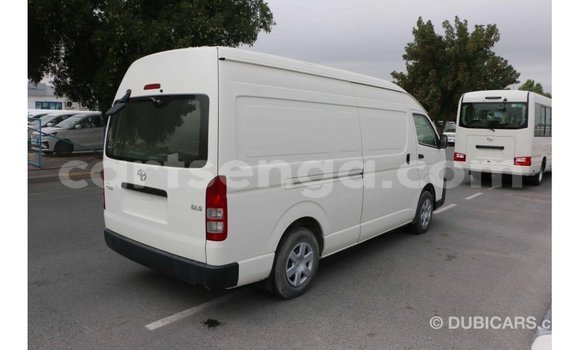 Acheter Import Voiture Toyota Hiace Blanc à Import - Dubai, Hhohho Acheter Import Voiture Toyota Hiace Blanc à Import - Dubai, Hhohho