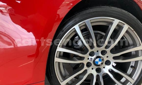 Nunua Ilio tumika BMW 3–Series Red Gari ndani ya Ezulwini nchini Hhohho Nunua Ilio tumika BMW 3–Series Red Gari ndani ya Ezulwini nchini Hhohho
