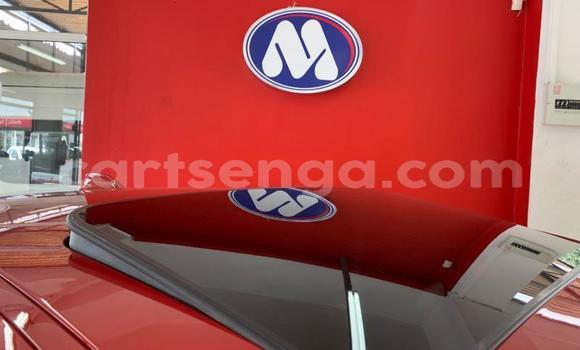 Nunua Ilio tumika BMW 3–Series Red Gari ndani ya Ezulwini nchini Hhohho Nunua Ilio tumika BMW 3–Series Red Gari ndani ya Ezulwini nchini Hhohho