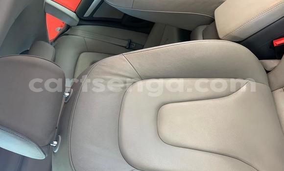 Nunua Ilio tumika Audi A5 Black Gari ndani ya Ezulwini nchini Hhohho Nunua Ilio tumika Audi A5 Black Gari ndani ya Ezulwini nchini Hhohho