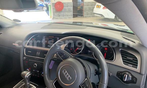 Nunua Ilio tumika Audi A5 Black Gari ndani ya Ezulwini nchini Hhohho Nunua Ilio tumika Audi A5 Black Gari ndani ya Ezulwini nchini Hhohho