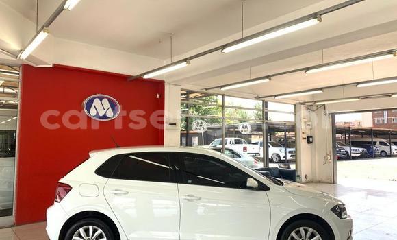 Acheter Occasion Voiture Volkswagen Polo Blanc à Ezulwini, Hhohho Acheter Occasion Voiture Volkswagen Polo Blanc à Ezulwini, Hhohho