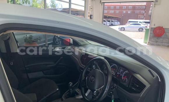Acheter Occasion Voiture Volkswagen Polo Blanc à Ezulwini, Hhohho Acheter Occasion Voiture Volkswagen Polo Blanc à Ezulwini, Hhohho