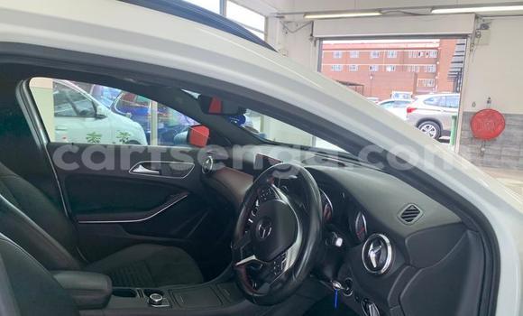 Acheter Occasion Voiture Mercedes‒Benz CLA-klasse AMG Blanc à Ezulwini, Hhohho Acheter Occasion Voiture Mercedes‒Benz CLA-klasse AMG Blanc à Ezulwini, Hhohho