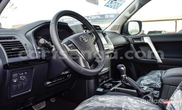 Nunua Imported Toyota Prado Black Gari ndani ya Import - Dubai nchini Hhohho Nunua Imported Toyota Prado Black Gari ndani ya Import - Dubai nchini Hhohho