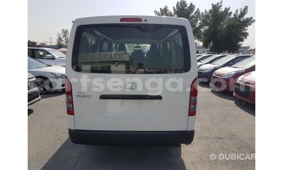 Buy Import Toyota Hiace White Car in Import - Dubai in Hhohho Buy Import Toyota Hiace White Car in Import - Dubai in Hhohho