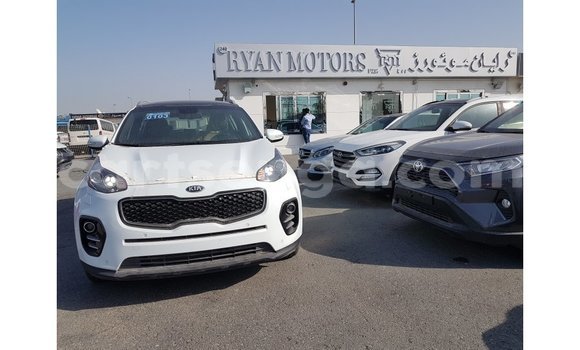 Buy Import Kia Sportage White Car in Import - Dubai in Hhohho Buy Import Kia Sportage White Car in Import - Dubai in Hhohho