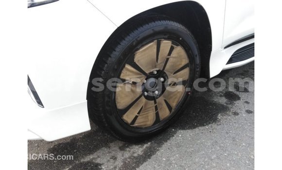 Buy Import Lexus LX White Car in Import - Dubai in Hhohho Buy Import Lexus LX White Car in Import - Dubai in Hhohho