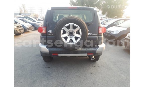 Acheter Import Voiture Toyota FJ Cruiser Noir à Import - Dubai, Hhohho Acheter Import Voiture Toyota FJ Cruiser Noir à Import - Dubai, Hhohho