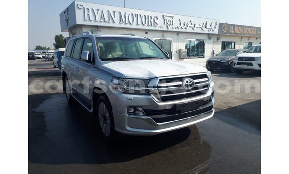 Buy Import Toyota Land Cruiser Other Car in Import - Dubai in Hhohho Buy Import Toyota Land Cruiser Other Car in Import - Dubai in Hhohho