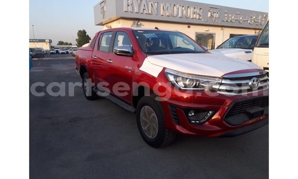 Acheter Import Voiture Toyota Hilux Rouge à Import - Dubai, Hhohho Acheter Import Voiture Toyota Hilux Rouge à Import - Dubai, Hhohho