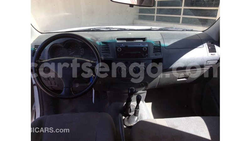 Big with watermark toyota hilux hhohho import dubai 14940