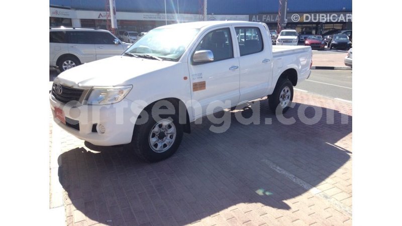 Big with watermark toyota hilux hhohho import dubai 14942