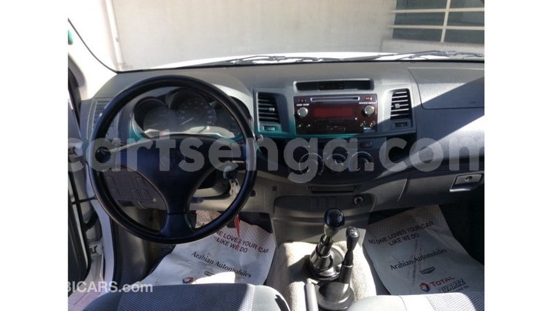 Big with watermark toyota hilux hhohho import dubai 14942
