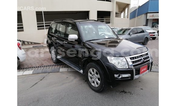 Nunua Imported Mitsubishi Pajero Black Gari ndani ya Import - Dubai nchini Hhohho Nunua Imported Mitsubishi Pajero Black Gari ndani ya Import - Dubai nchini Hhohho