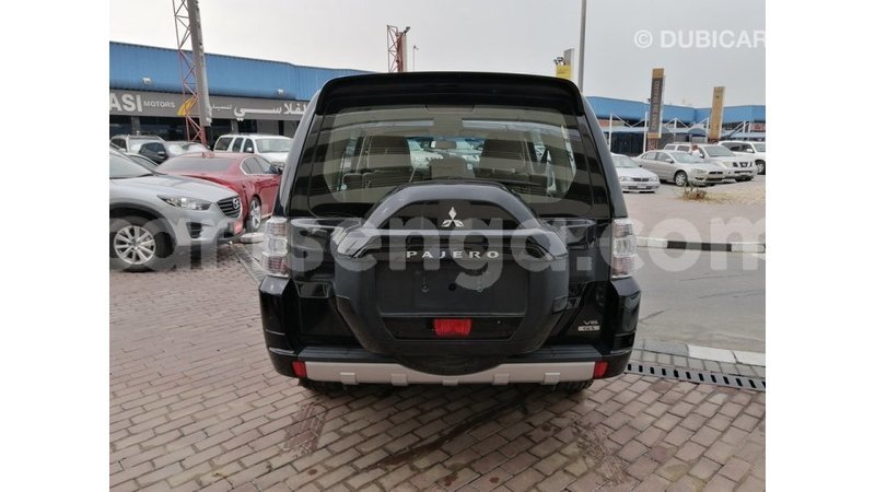 Big with watermark mitsubishi pajero hhohho import dubai 14943