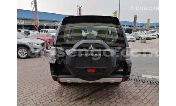 Nunua Imported Mitsubishi Pajero Black Gari ndani ya Import - Dubai nchini Hhohho Nunua Imported Mitsubishi Pajero Black Gari ndani ya Import - Dubai nchini Hhohho