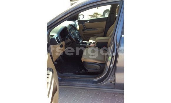 Nunua Imported Kia Sportage Blue Gari ndani ya Import - Dubai nchini Hhohho Nunua Imported Kia Sportage Blue Gari ndani ya Import - Dubai nchini Hhohho