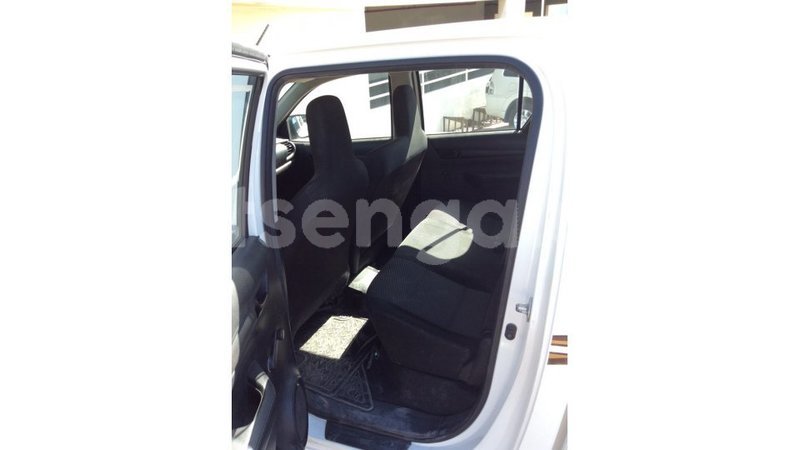 Big with watermark toyota hilux hhohho import dubai 14952