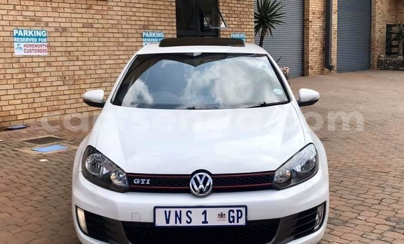 Nunua Ilio tumika Volkswagen Golf GTI White Gari ndani ya Ezulwini nchini Hhohho Nunua Ilio tumika Volkswagen Golf GTI White Gari ndani ya Ezulwini nchini Hhohho