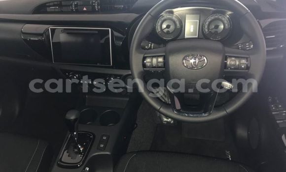 Nunua Ilio tumika Toyota Hilux Red Gari ndani ya Ezulwini nchini Hhohho Nunua Ilio tumika Toyota Hilux Red Gari ndani ya Ezulwini nchini Hhohho