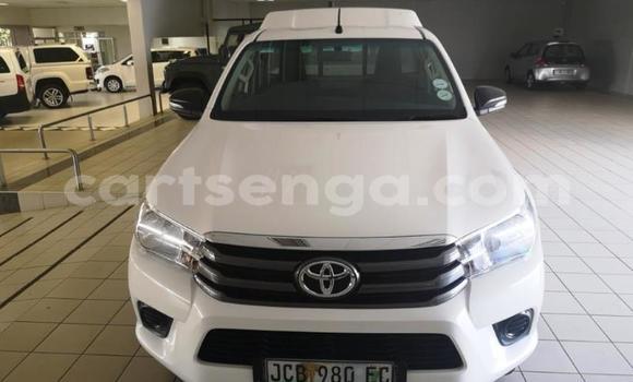 Acheter Occasion Voiture Toyota Hilux Blanc à Manzini, Manzini Acheter Occasion Voiture Toyota Hilux Blanc à Manzini, Manzini