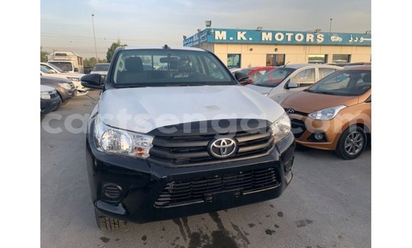 Buy Import Toyota Hilux Black Car in Import - Dubai in Hhohho Buy Import Toyota Hilux Black Car in Import - Dubai in Hhohho