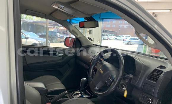 Nunua Ilio tumika Chevrolet TrailBlazer Silver Gari ndani ya Ezulwini nchini Hhohho Nunua Ilio tumika Chevrolet TrailBlazer Silver Gari ndani ya Ezulwini nchini Hhohho