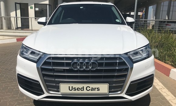 Acheter Occasion Voiture Audi Q5 Blanc à Mondi, Hhohho Acheter Occasion Voiture Audi Q5 Blanc à Mondi, Hhohho