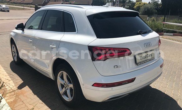 Acheter Occasion Voiture Audi Q5 Blanc à Mondi, Hhohho Acheter Occasion Voiture Audi Q5 Blanc à Mondi, Hhohho