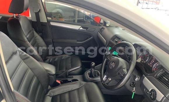 Buy Used Volkswagen Jetta White Car in Ezulwini in Hhohho Buy Used Volkswagen Jetta White Car in Ezulwini in Hhohho