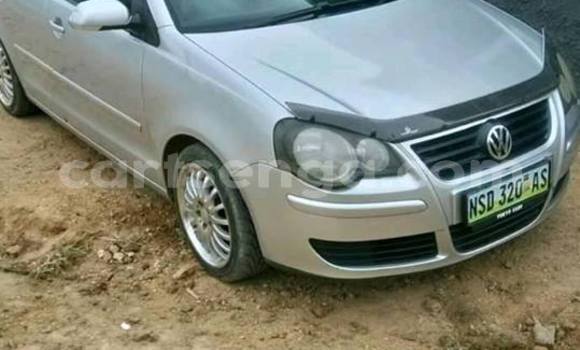 Nunua Ilio tumika Volkswagen Polo Silver Gari ndani ya Manzini nchini Manzini Nunua Ilio tumika Volkswagen Polo Silver Gari ndani ya Manzini nchini Manzini